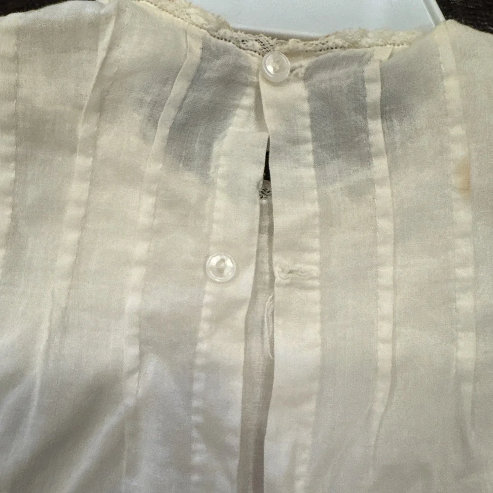 Vintage Feltman Bros 0-3 Month off white lined dress with‎ vintage bonnet